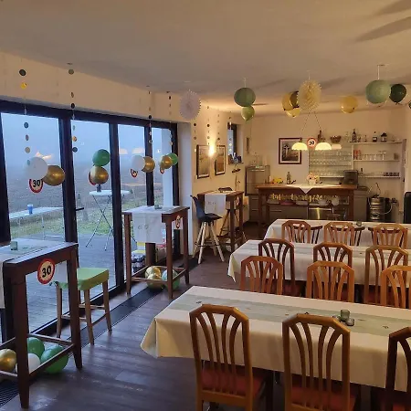 Apartman Und Vinoteka David Smihel nad Pliberkom