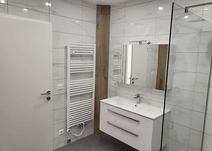 Und Vinoteka David * Sankt Michael ob Bleiburg